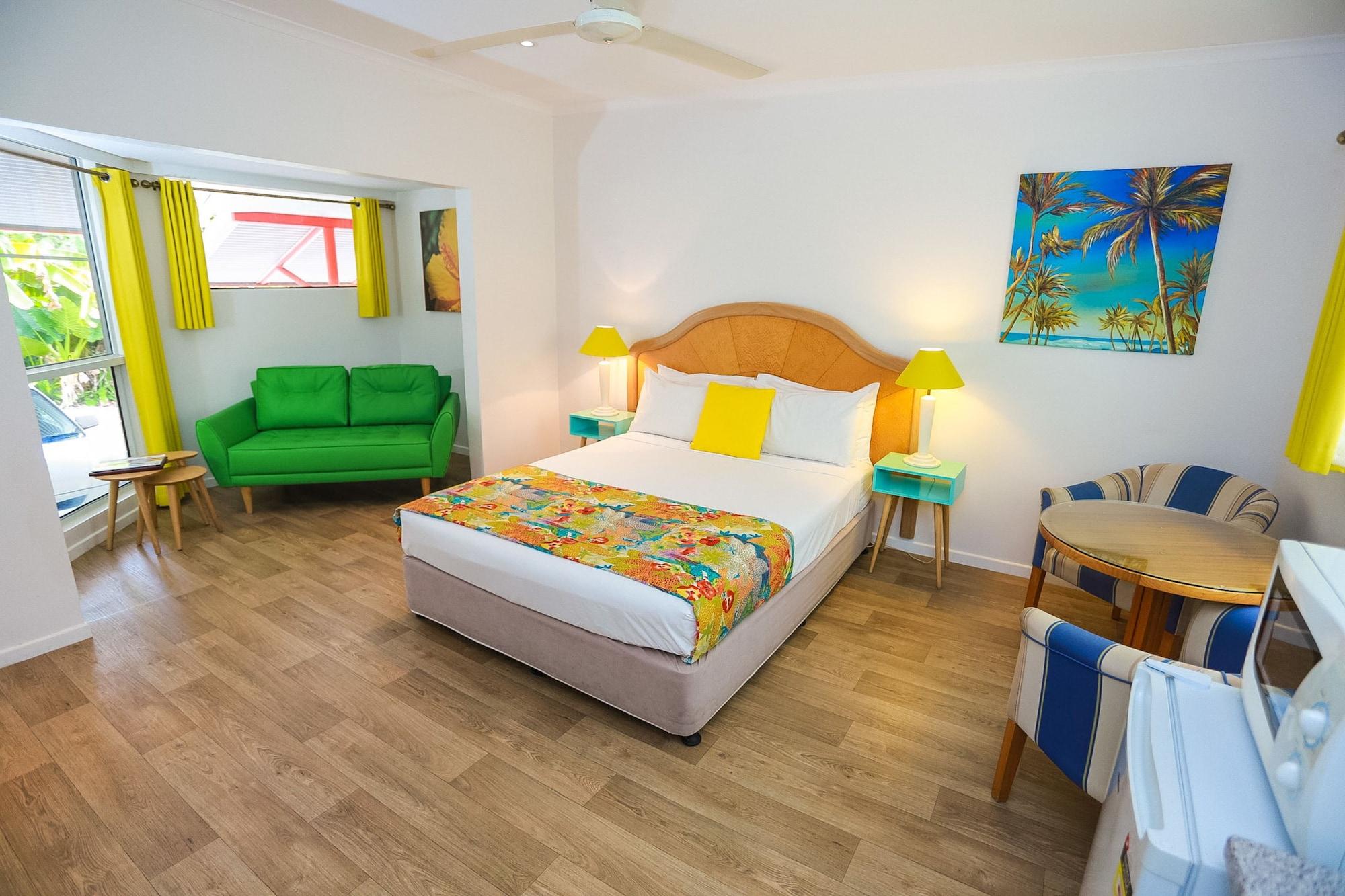 Port Douglas Motel מראה חיצוני תמונה
