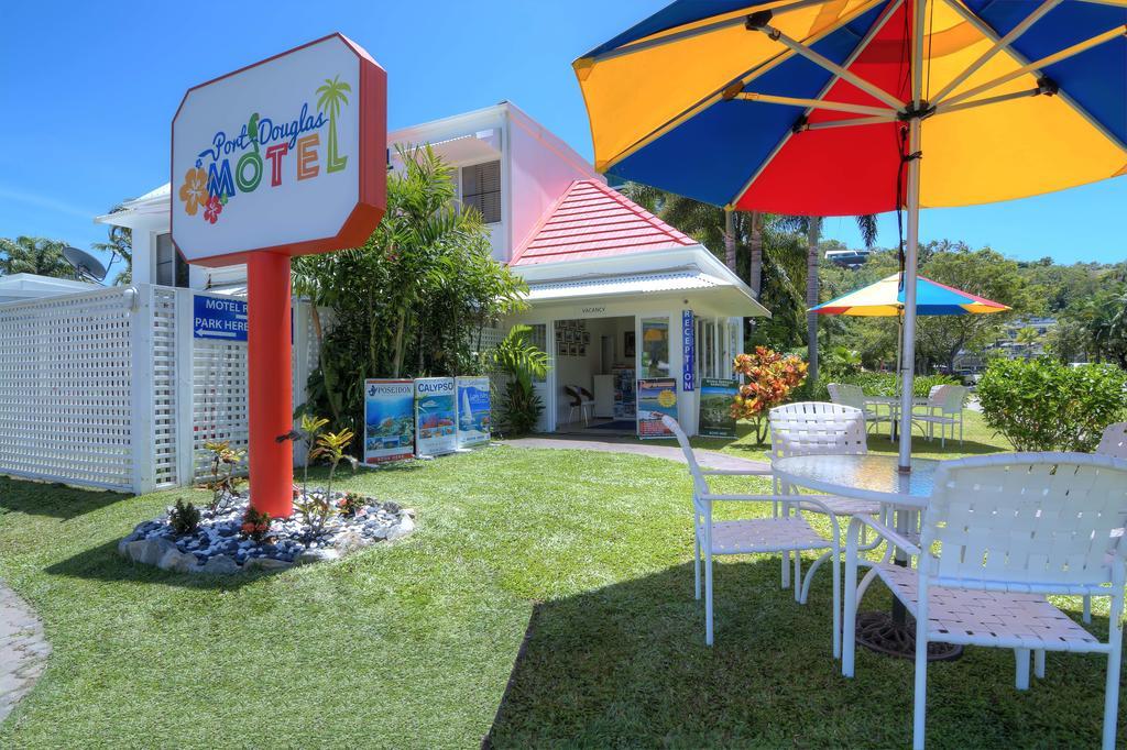 Port Douglas Motel מראה חיצוני תמונה