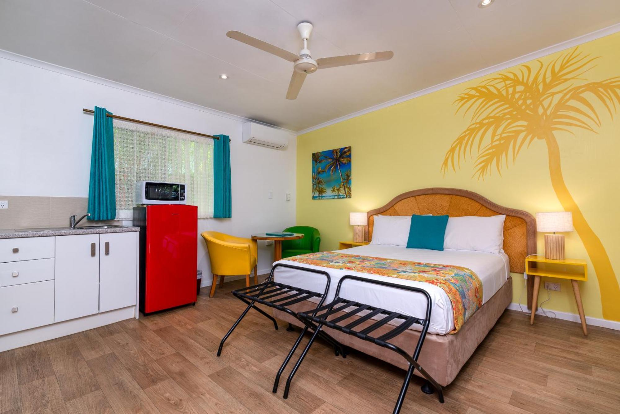 Port Douglas Motel מראה חיצוני תמונה